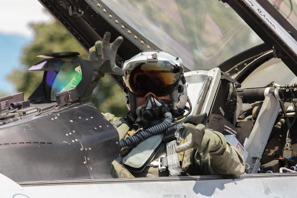 General Dynamics F-16C Block 40E  &quot;Fighting Falcon&quot; United States - US Air Force (USAF)