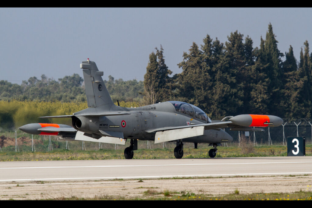 Aermacchi MB339 C/D