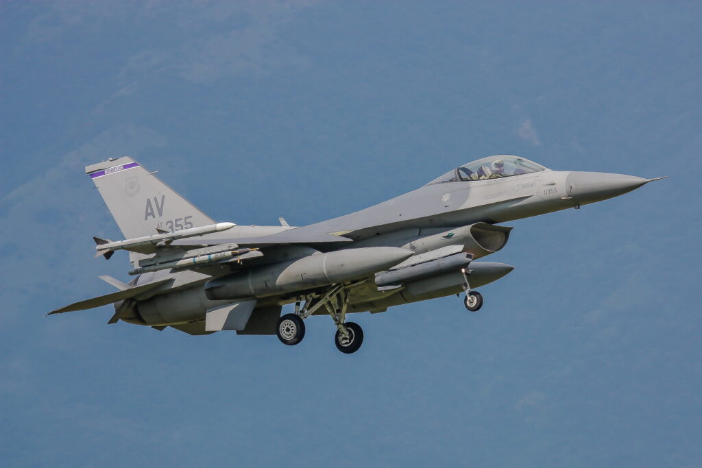 General Dynamics F-16C Block 40E  &quot;Fighting Falcon&quot; United States - US Air Force (USAF)