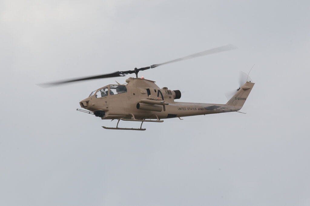 Bell AH-1F &quot;Cobra&quot; Private