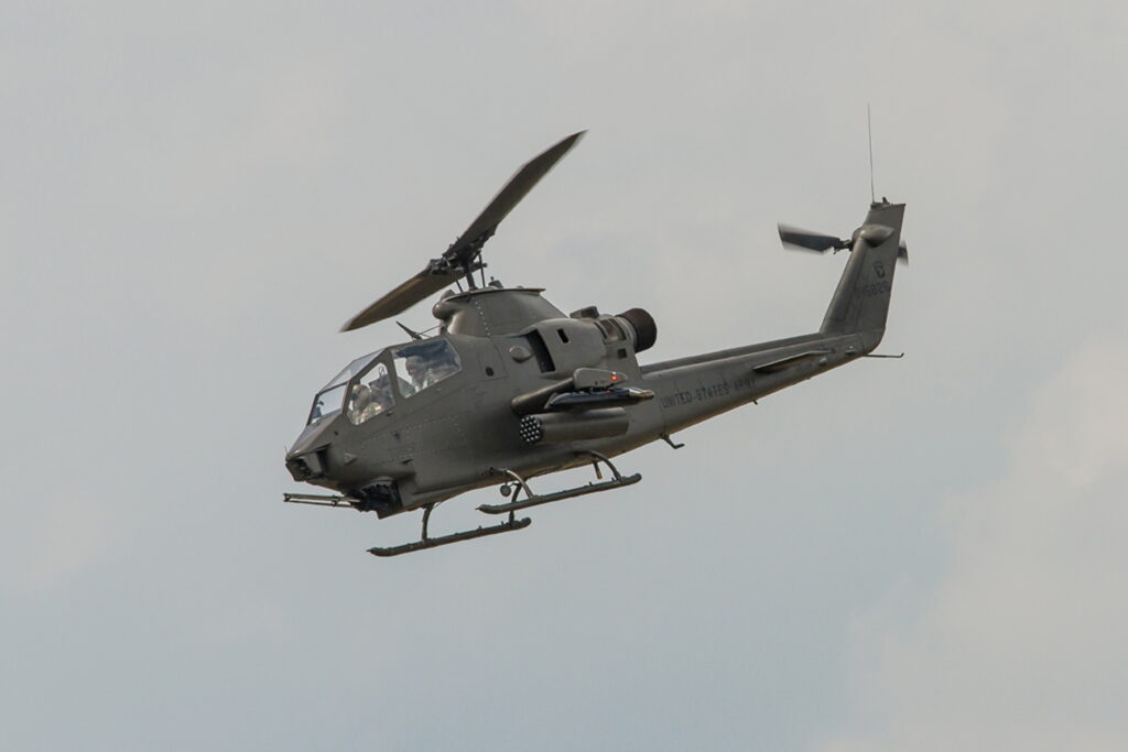 Bell AH-1F &quot;Cobra&quot; Private
