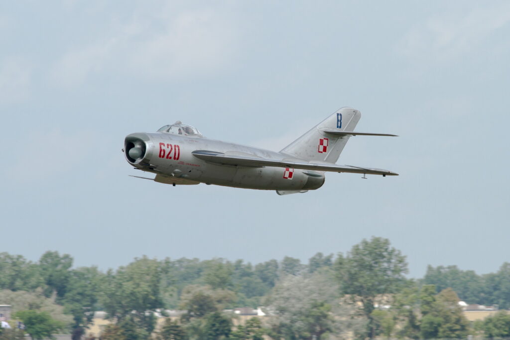 Mikoyan-Gurevich MiG-17PF &quot;Fresco&quot; Private