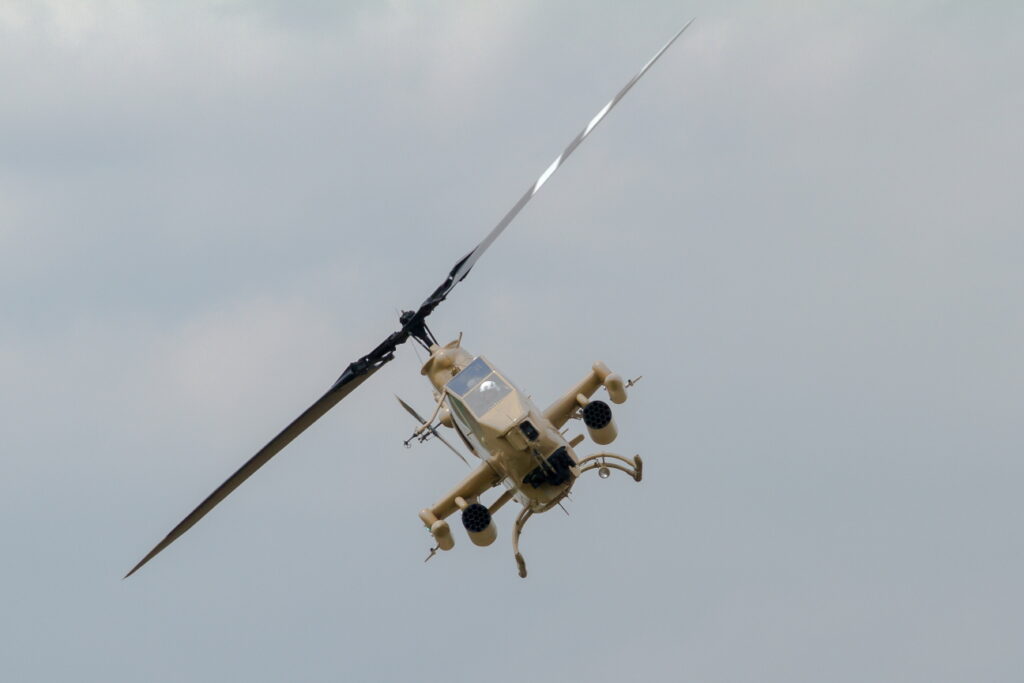 Bell AH-1F &quot;Cobra&quot; Private