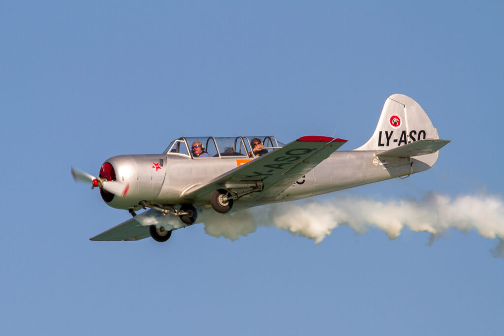 Yakovlev Yak-50-52 &quot;Yak Italia&quot;