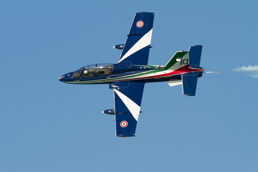 Aermacchi MB.339 A/PAN MLU &quot; Frecce Tricolori&quot; AMI