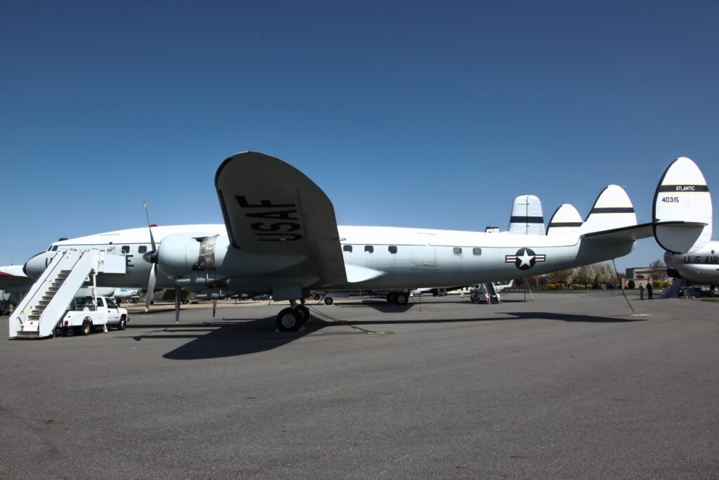 Lockheed C-121 Super Constellation