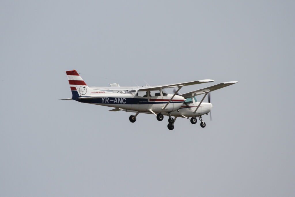 Reims-Cessna F172N &quot;Skyhawk II&quot;