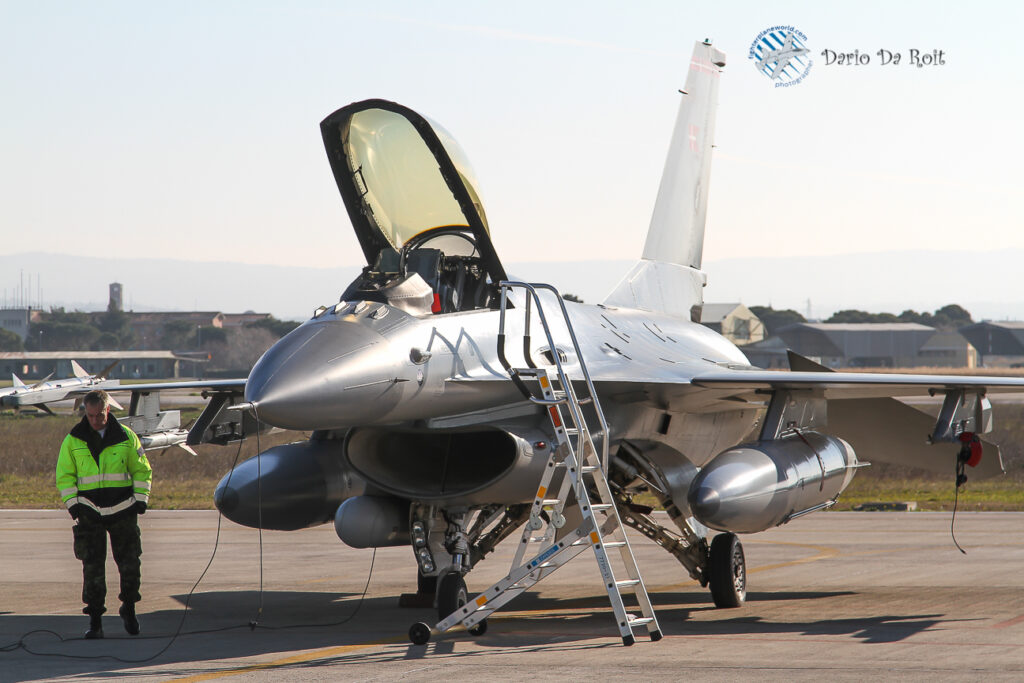General Dynamics F-16AM &quot;Fighting Falcon&quot; Denmark - Air Force