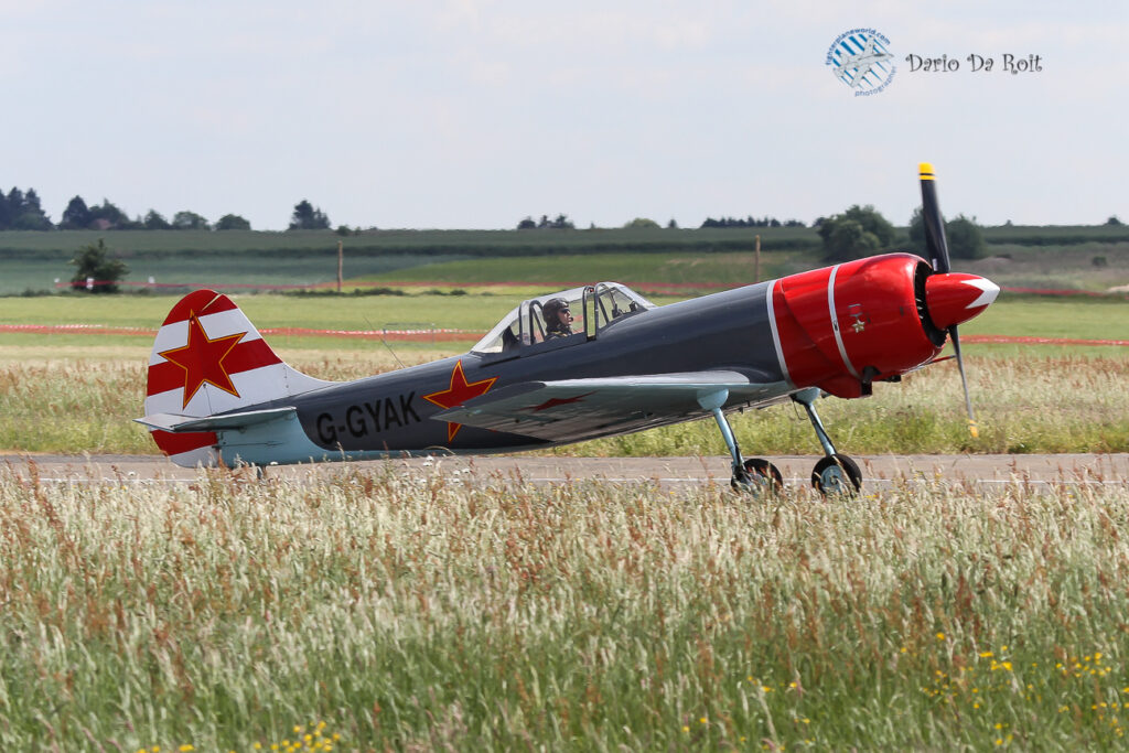 Yakovlev Yak-50 Private