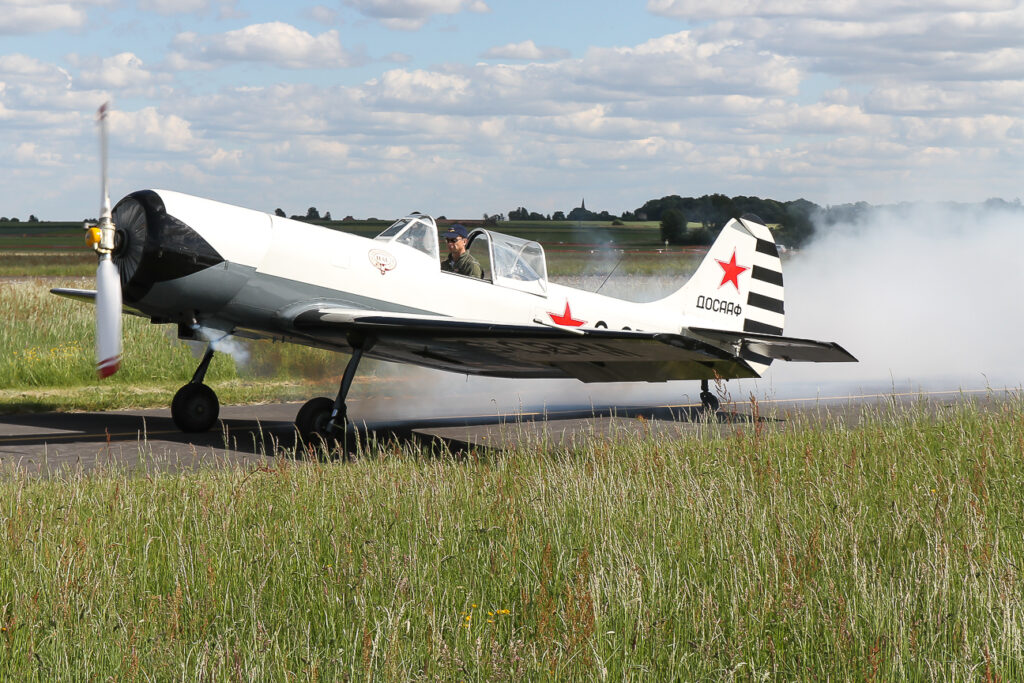 Yakovlev Yak-50 Private
