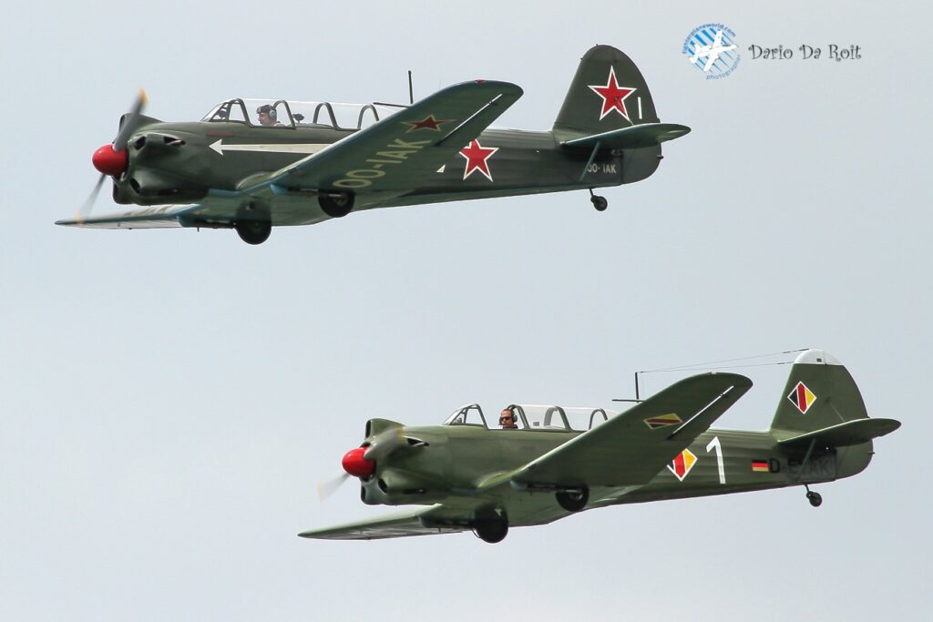 Yakovlev Yak-18 Private
