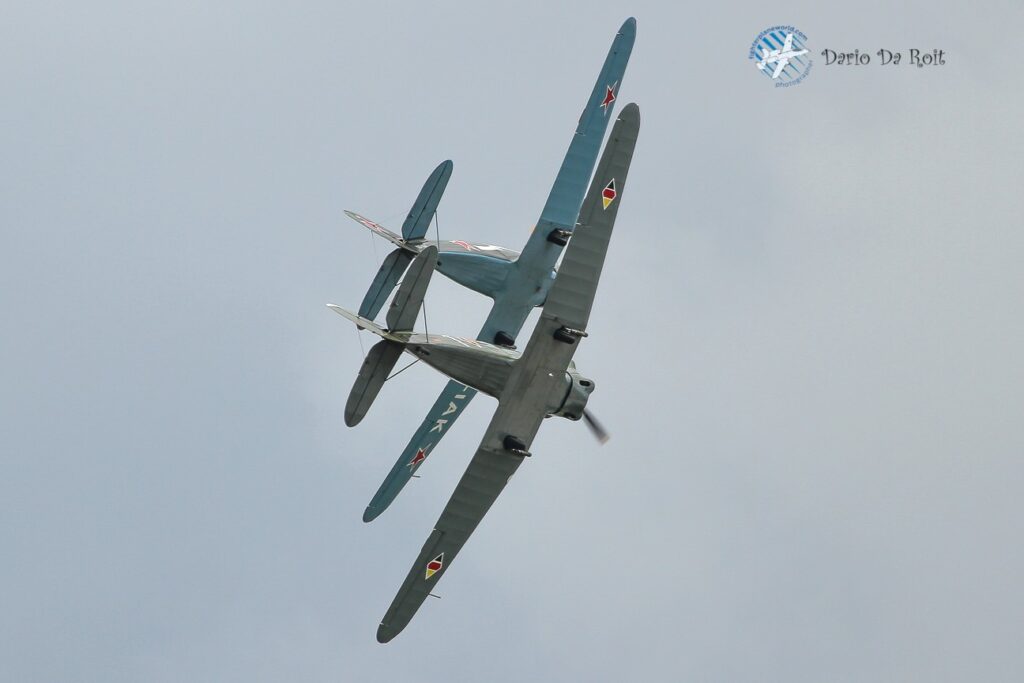 Yakovlev Yak-18 Private
