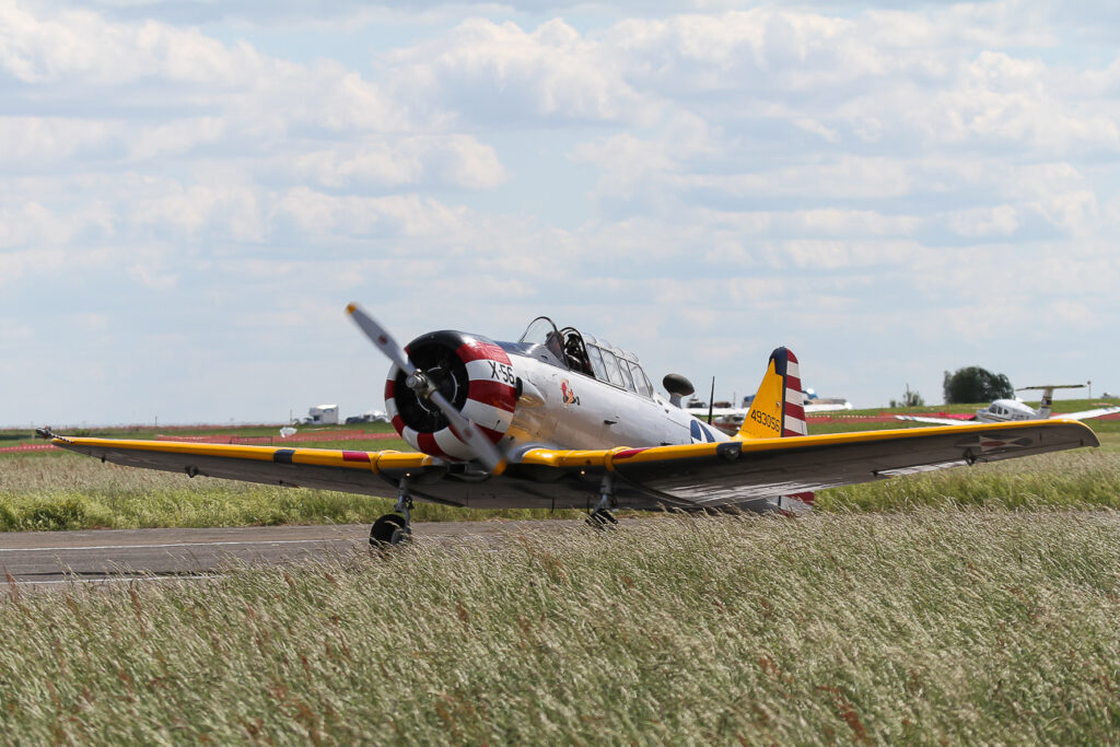 North American T-28B &quot;Trojan&quot; Private