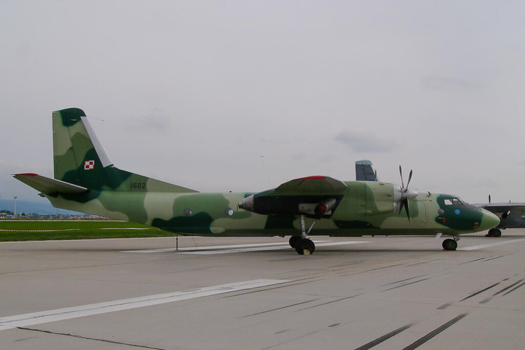 Antonov An-26