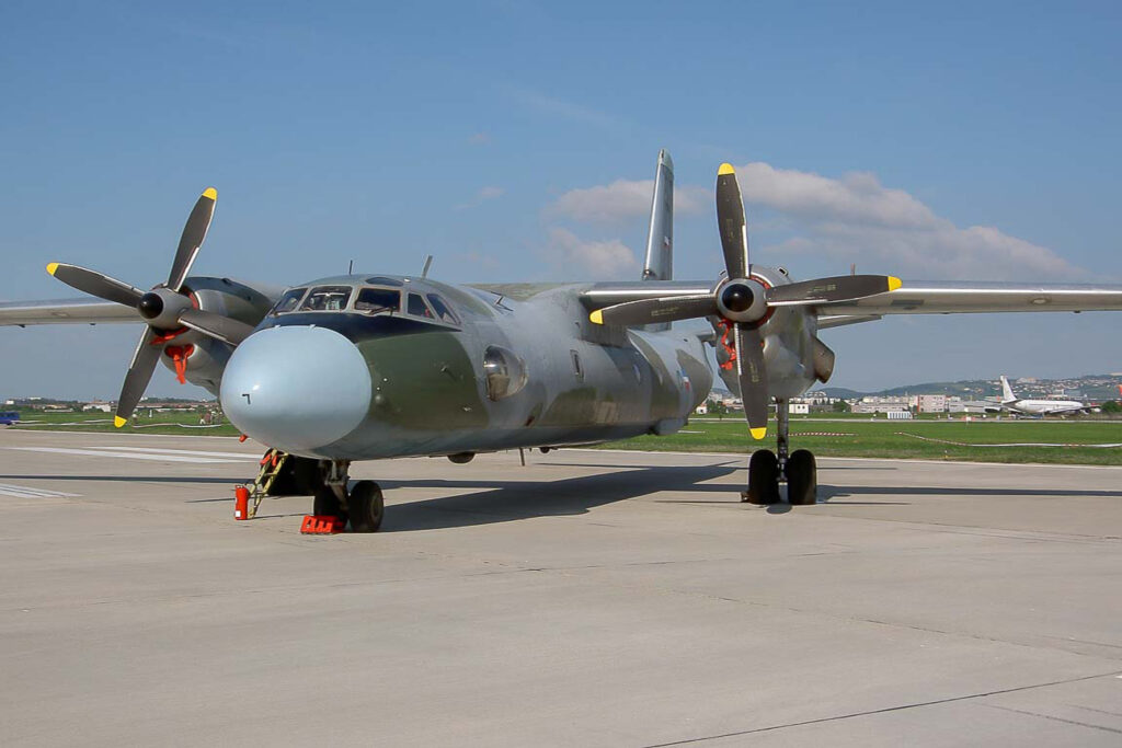 Antonov An-26