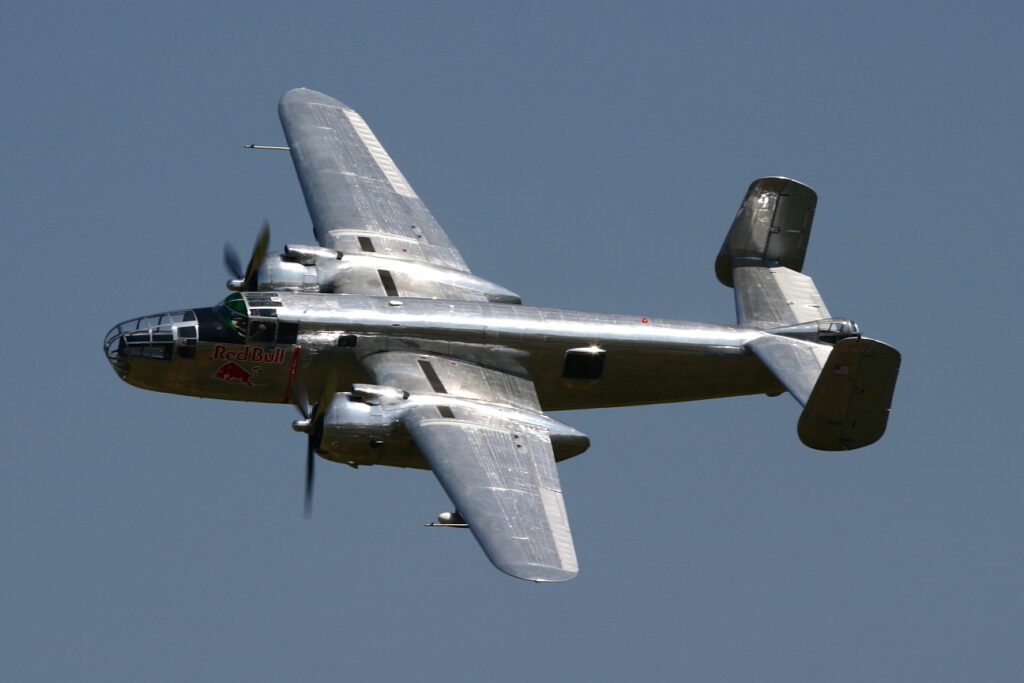 North American B-25J &quot;Mitchell&quot; The Flying Bulls
