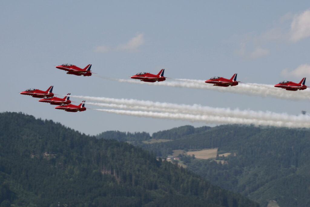 BAE Hawk T1A  Red Arrows