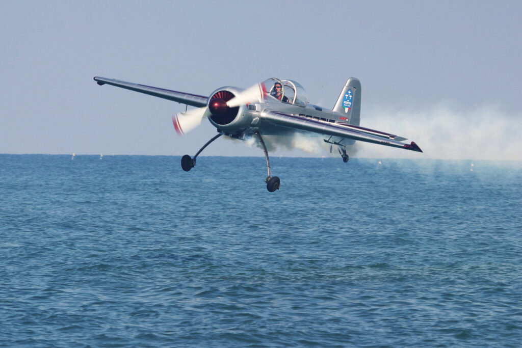 Yakovlev Yak-50/52 &quot; Pattuglia Yak Italia Private