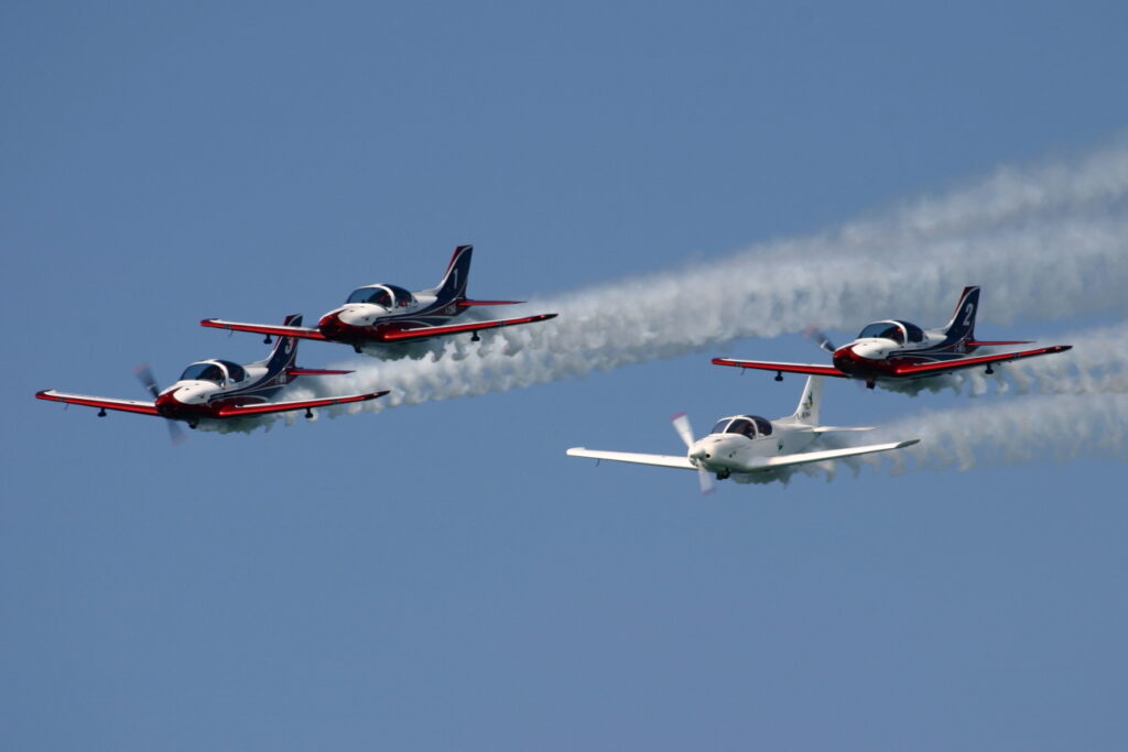 Alpi Pioneer 300 &quot;Pioneer Team&quot;