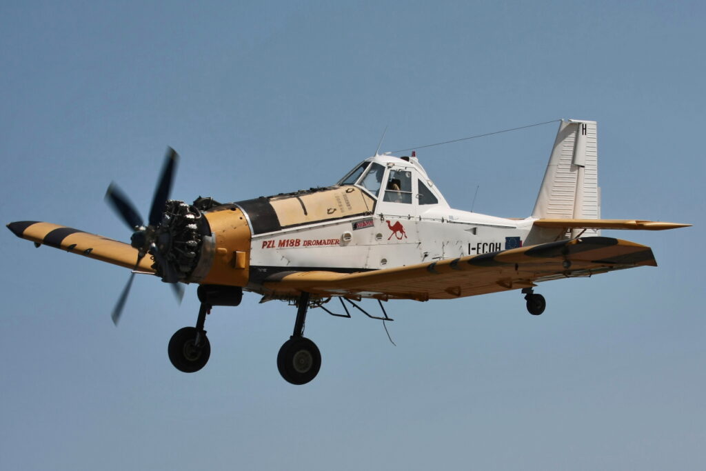 PZL-Mielec M-18B &quot;Dromader&quot; Private