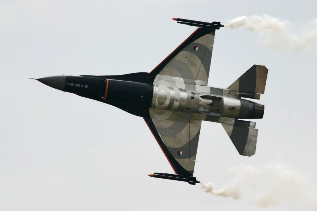 General Dynamics F-16AM &quot;Fighting Falcon&quot; Netherlands - Royal Air Force
