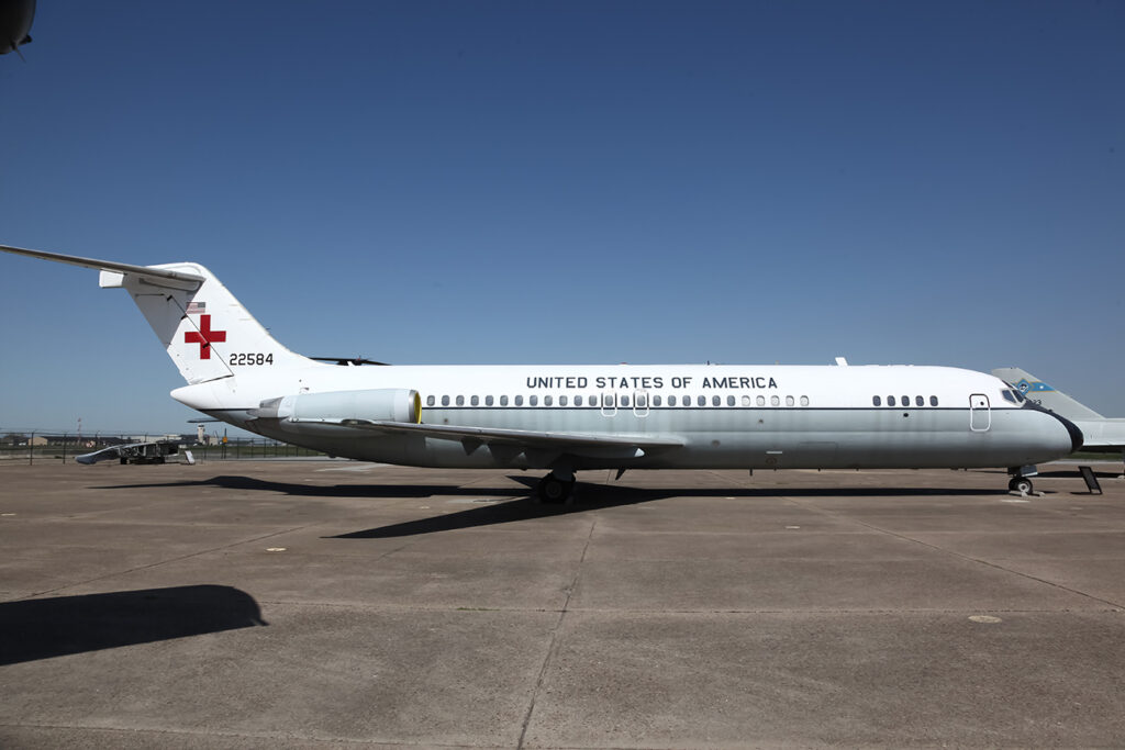 Mc Donnel Douglas C-9AC Nightingale