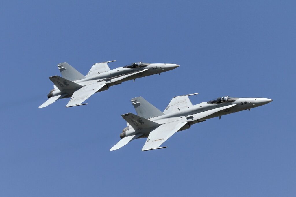 McDonnell Douglas F/A-18C &quot;Hornet&quot;  United States - US Navy (USN)