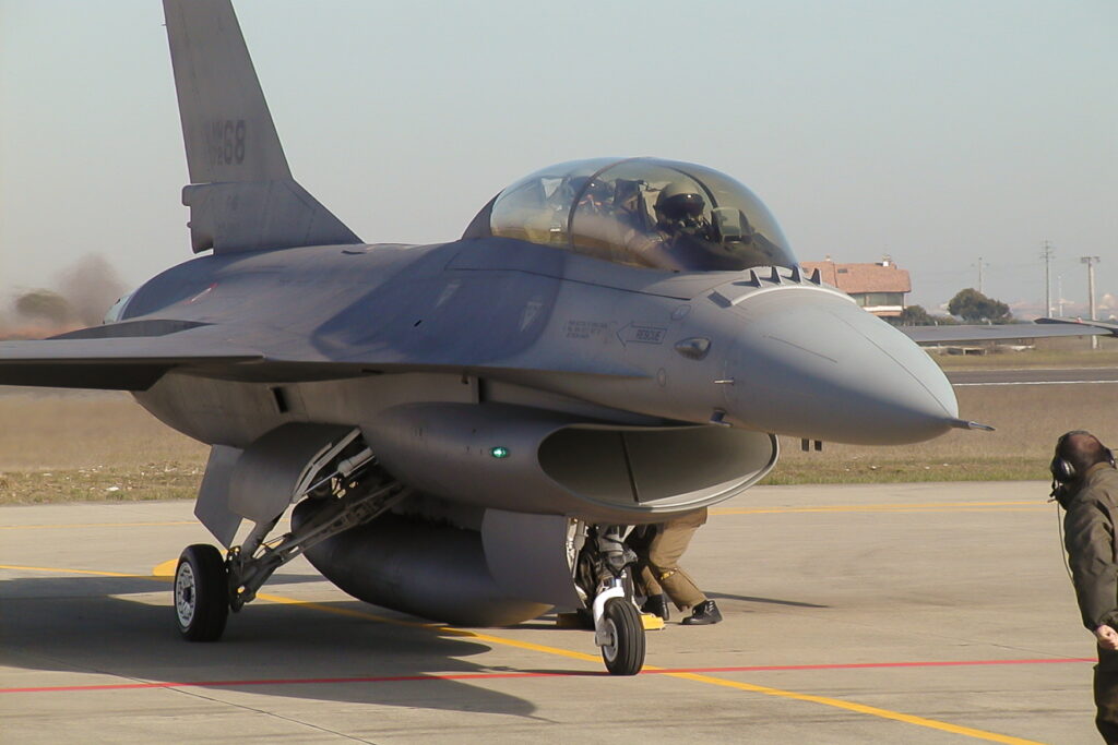 General Dynamics F-16A Block 15P ADF Italy - Air Force