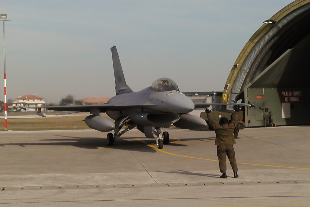 General Dynamics F-16A Block 15P ADF Italy - Air Force
