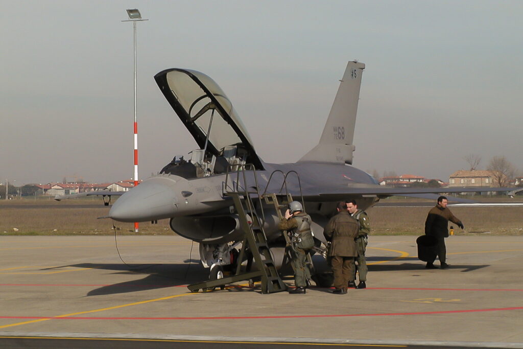 General Dynamics F-16A Block 15P ADF Italy - Air Force