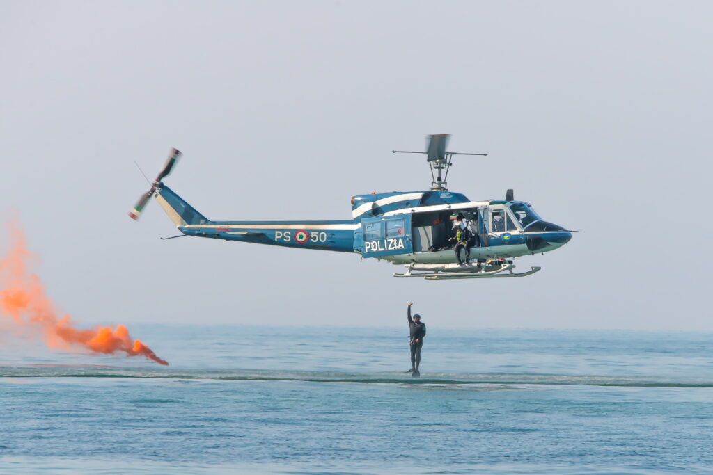Agusta-Bell AB-212AM  Italy - Polizia di Stato