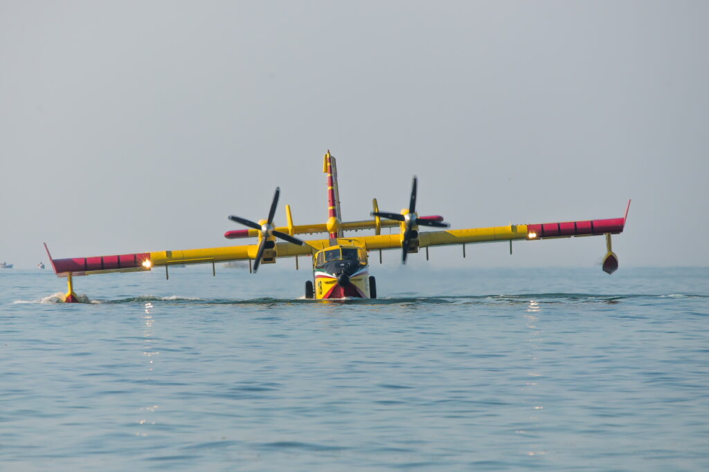 Canadair CL-415  Italy - Vigili del Fuoco