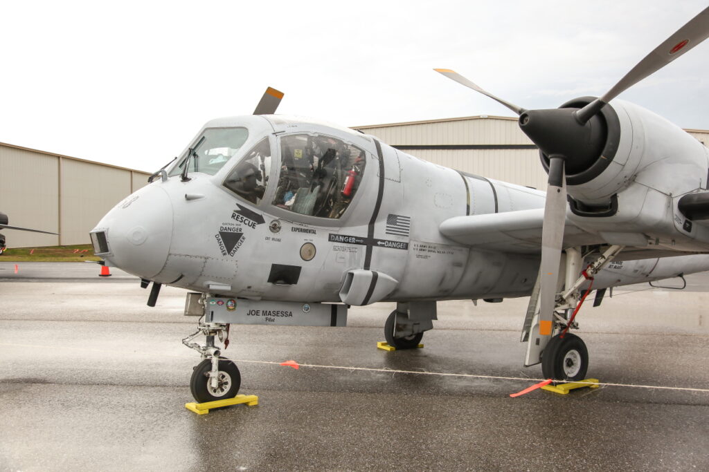 Grumman OV-1D &quot;Mohawk&quot; Private