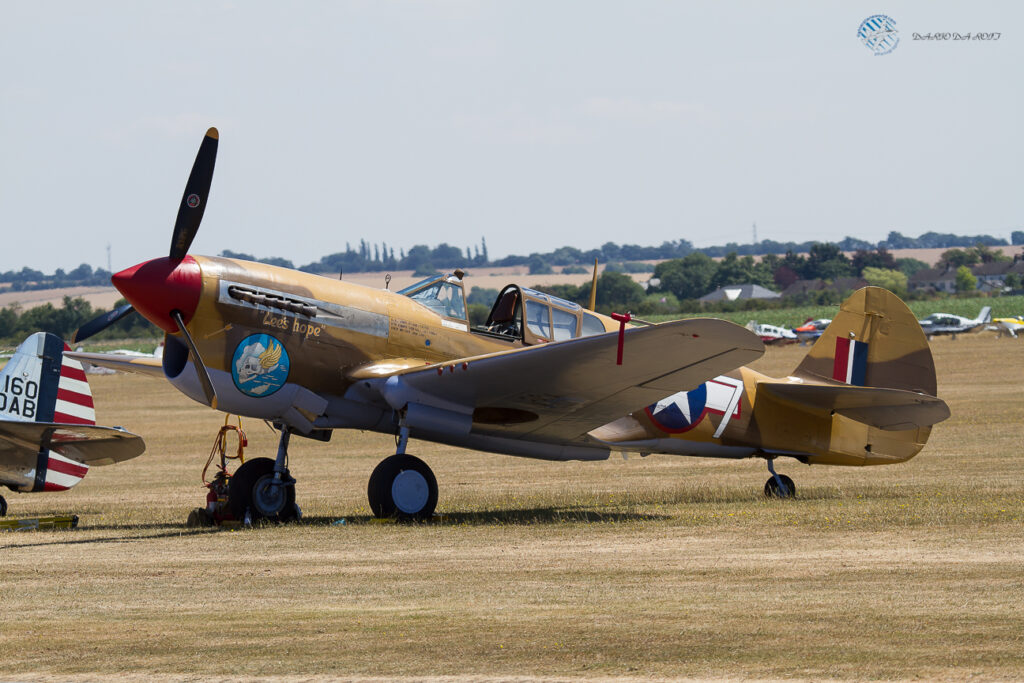 Curtiss P40F &quot;Warhawk&quot; Flying Legends