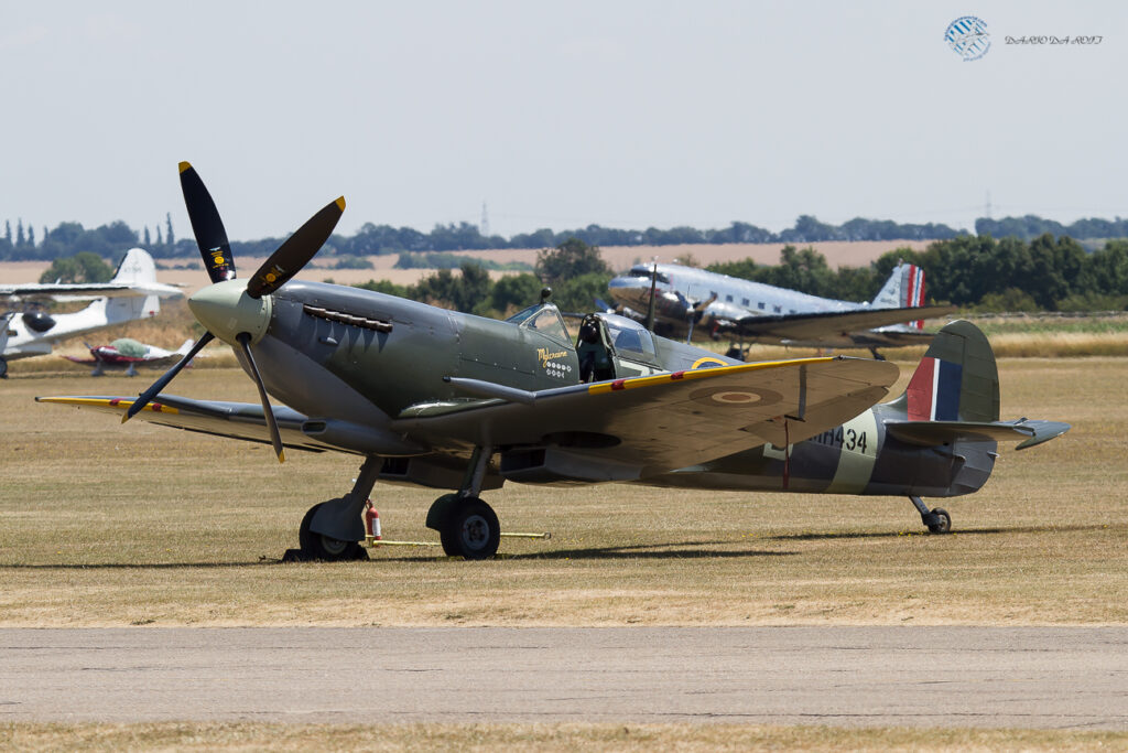 Supermarine Spitfire PT462 Aircraft Restoration Co. (ARCo)