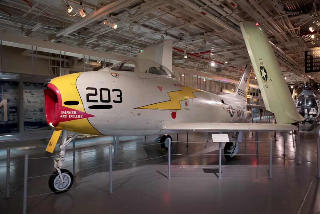 North American FJ-3 &quot;Fury&quot; United States - US Navy (USN)