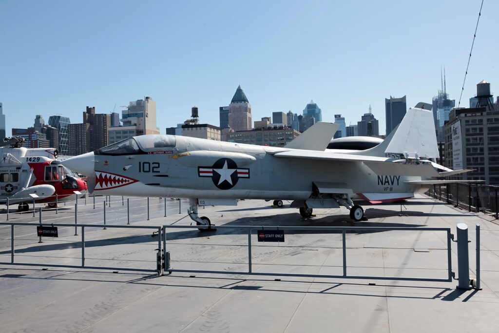 Vought F-8K &quot;Crusader&quot; United States - US Navy (USN)