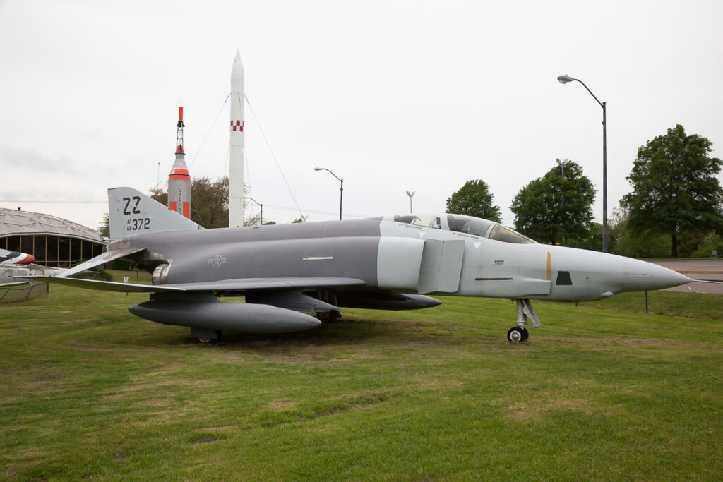 McDonnell Douglas RF-4C Phantom II  United States - US Air Force (USAF)