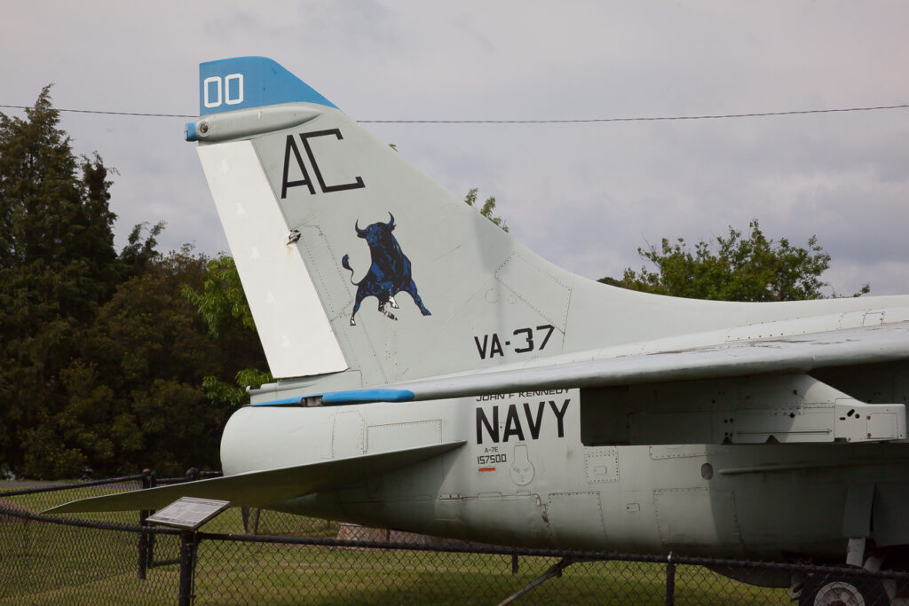 LTV A-7E Corsair II  United States - US Navy (USN)