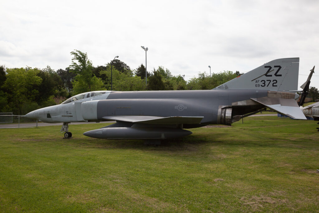 McDonnell Douglas RF-4C Phantom II  United States - US Air Force (USAF)