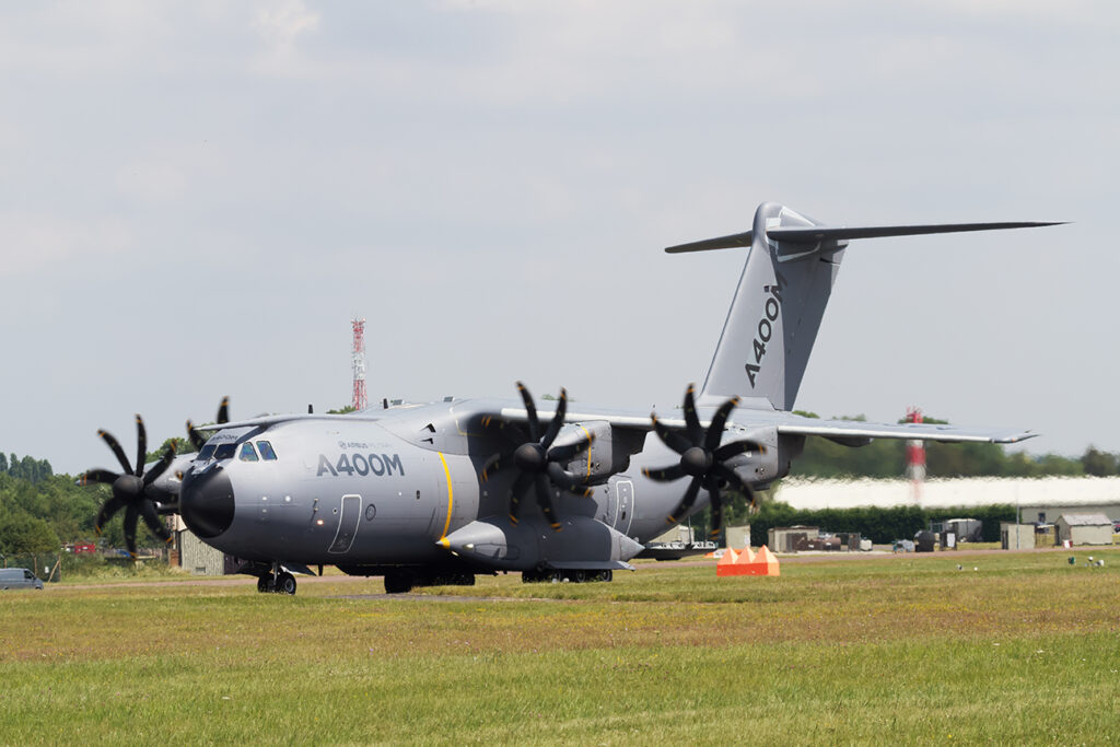 Airbus A400M  Airbus Industrie