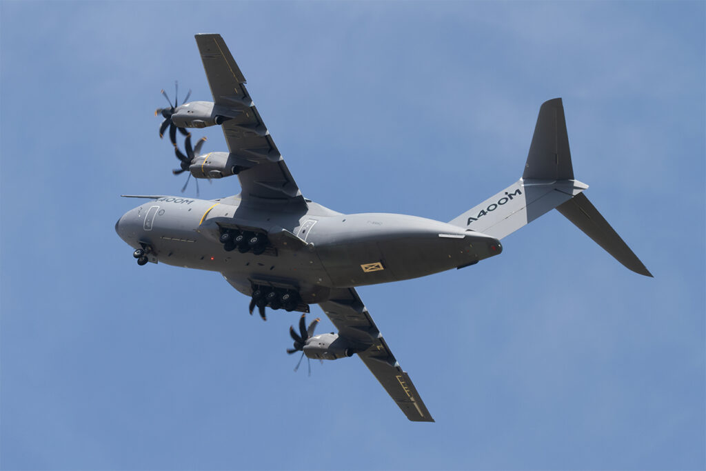 Airbus A400M  Airbus Industrie