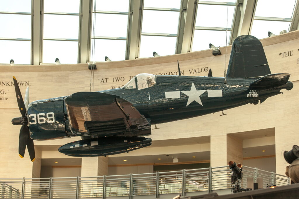 Chance Vought F4U-4 Corsair  United States - US Marine Corps (USMC)