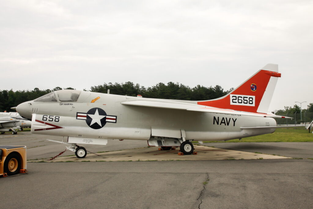 LTV NA-7A &quot; Corsair II&quot; United States - US Navy (USN)