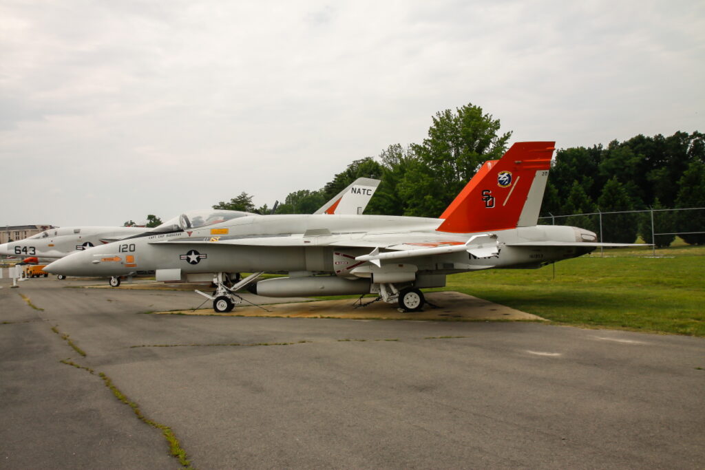 McDonnell Douglas F/A-18A &quot;Hornet&quot; United States - US Navy (USN)