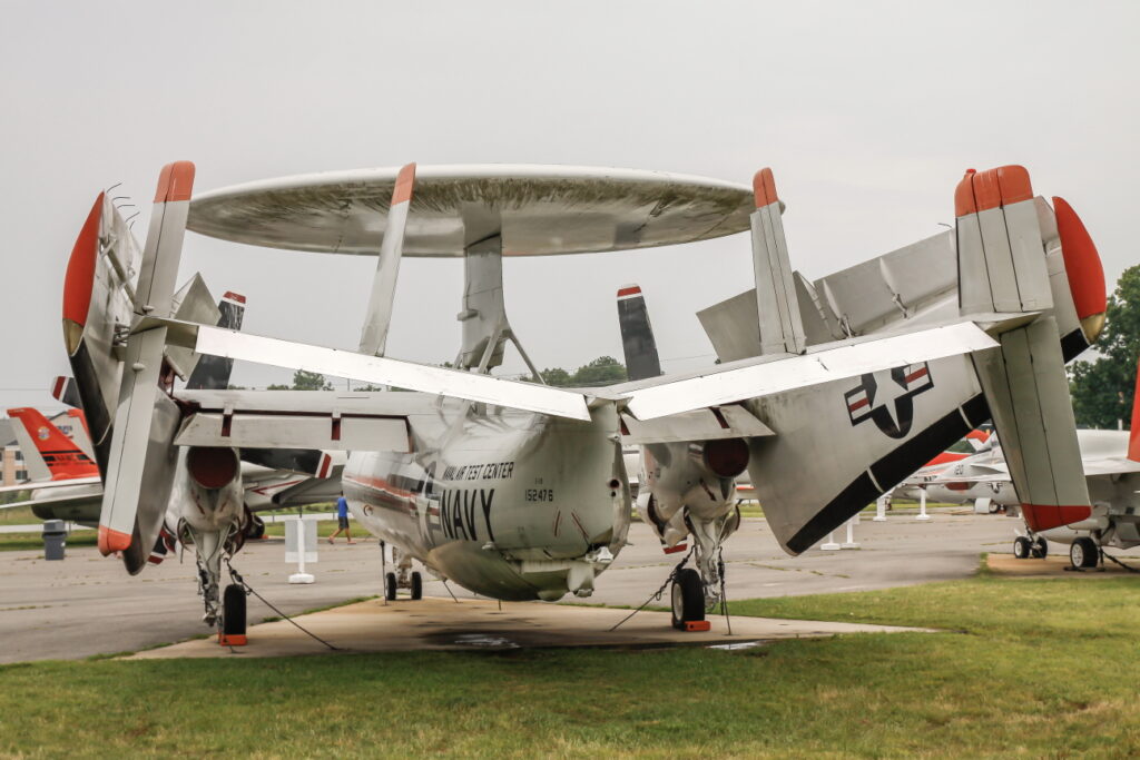 Grumman E-2B &quot;Hawkeye&quot;  United States - US Navy (USN)
