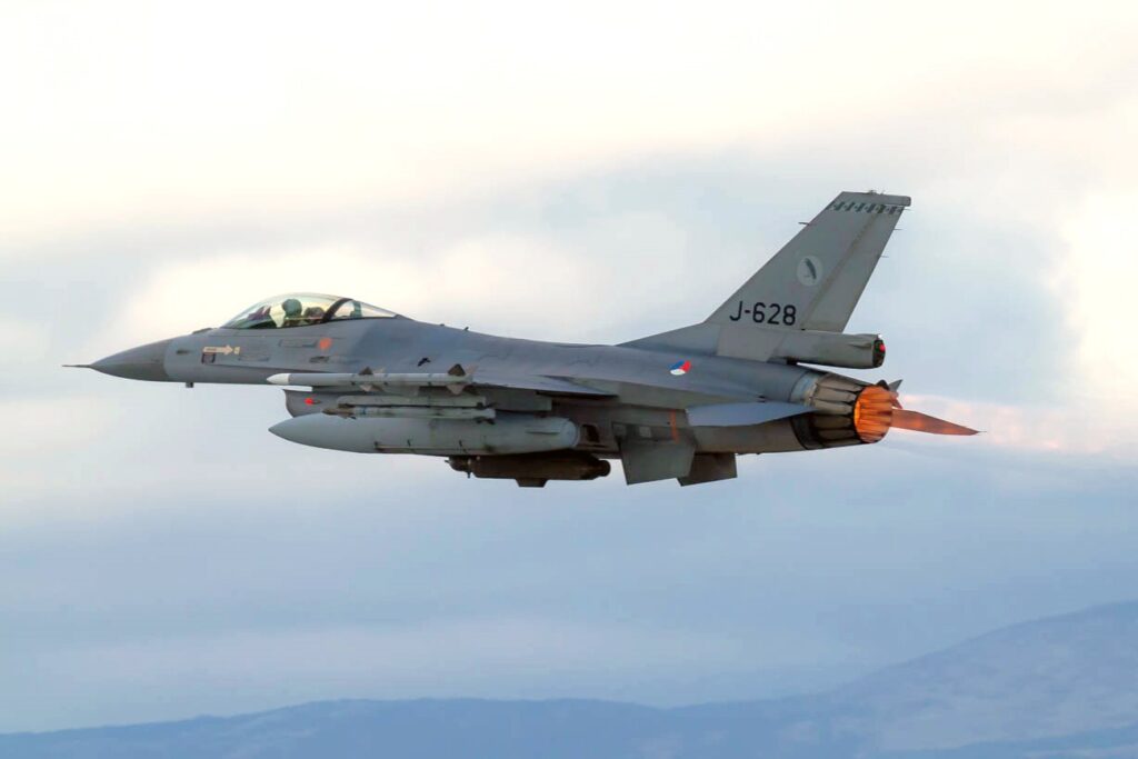 General Dynamics F-16AM Fighting Falcon Netherlands - Royal Air Force