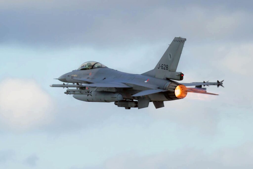 General Dynamics F-16AM Fighting Falcon Netherlands - Royal Air Force