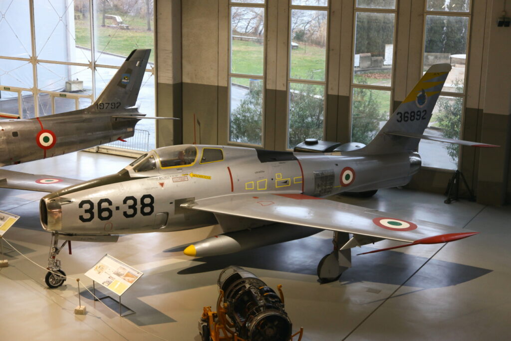 Republic F-84F-71-RE &quot;Thunderstreak&quot; 1951