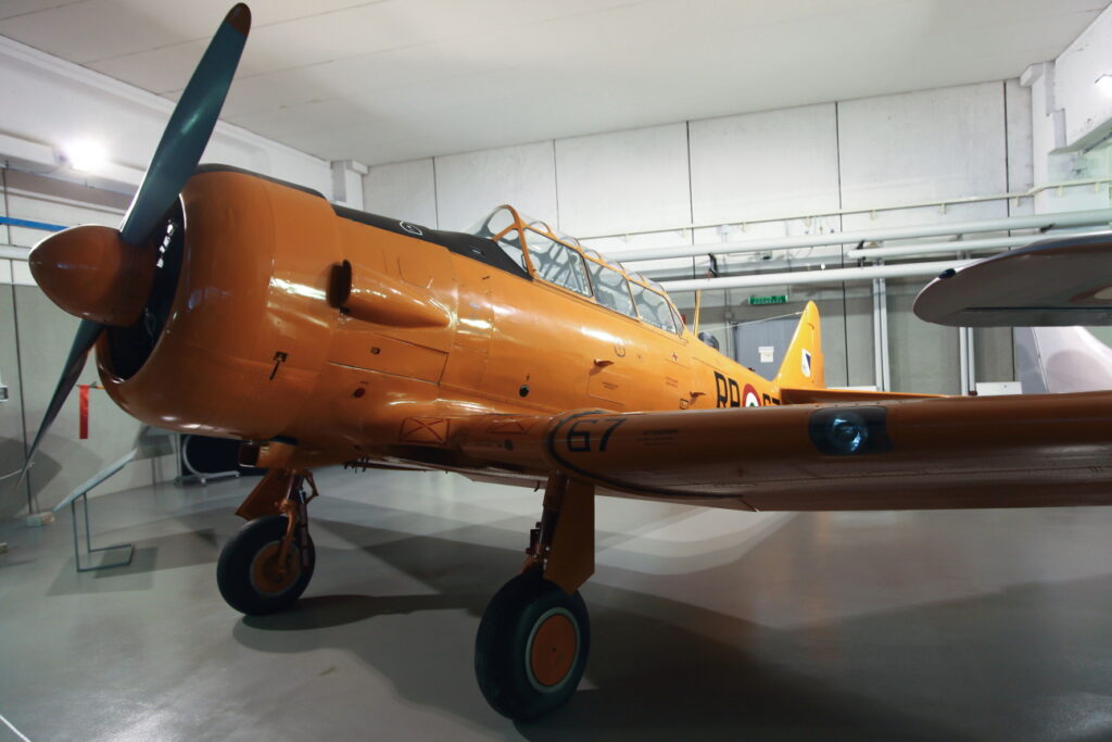 North American T-6G-1-NH &quot;Texan&quot; 1951